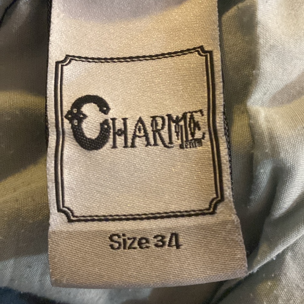 Charme Distressed Jeans With Decorative Pockets Size 34, Western, Rocker, Boho - Picture 9 of 12